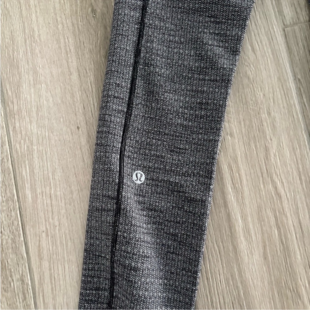 lululemon set - Picture 12 of 12